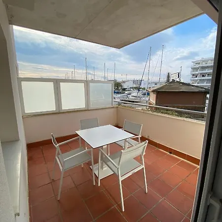 Apartamento Vista Canal Apartment Roses