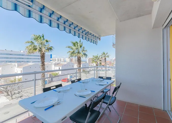 Apartamento Vista Canal Rosas